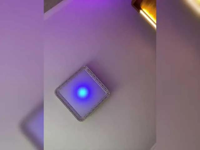 Freechat PALMIIRA on BongaCams