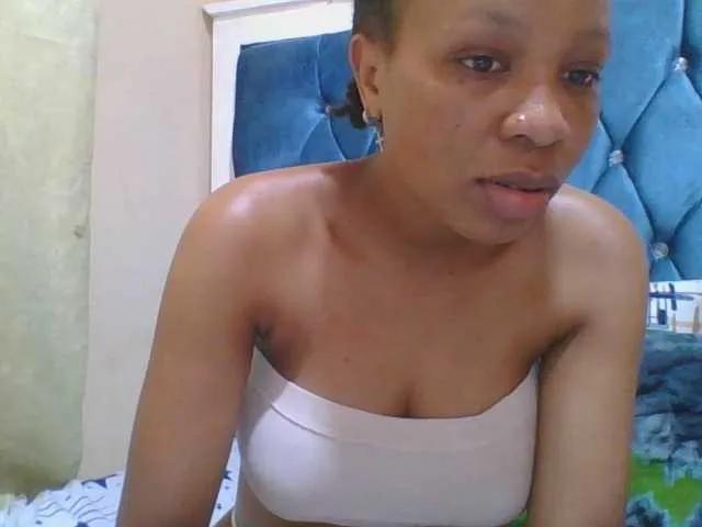 Offline Prettyebony4 on BongaCams