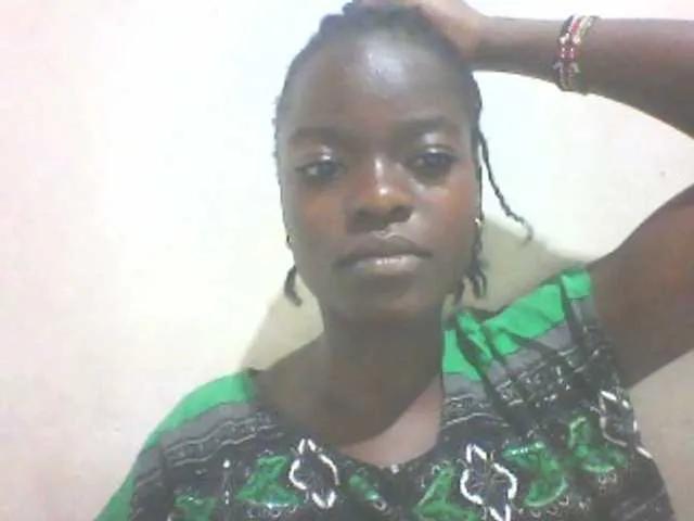 Offline PrettyLove on BongaCams