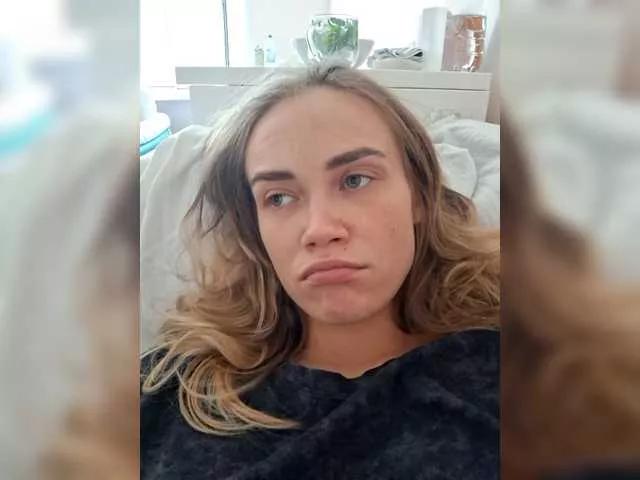 Offline PrincesseMonako on BongaCams