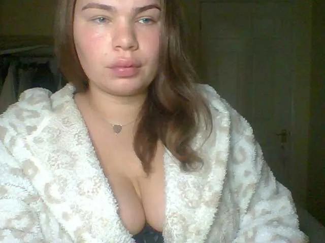 Offline PrincessGem on BongaCams