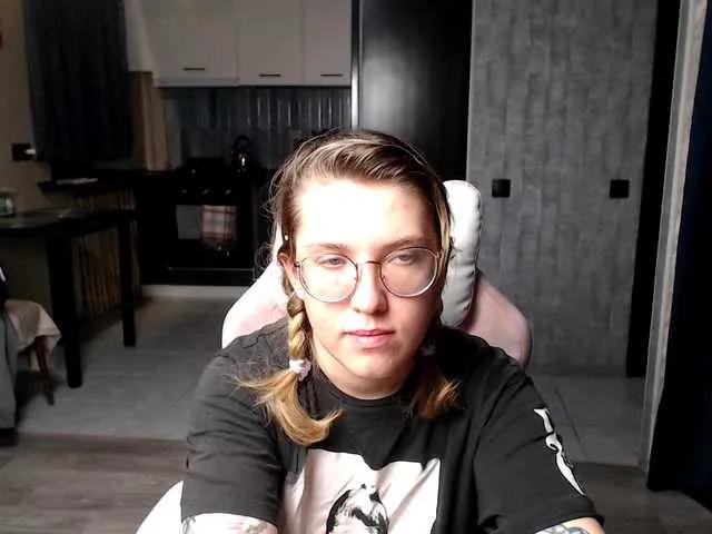 Freechat Regimasmile on BongaCams