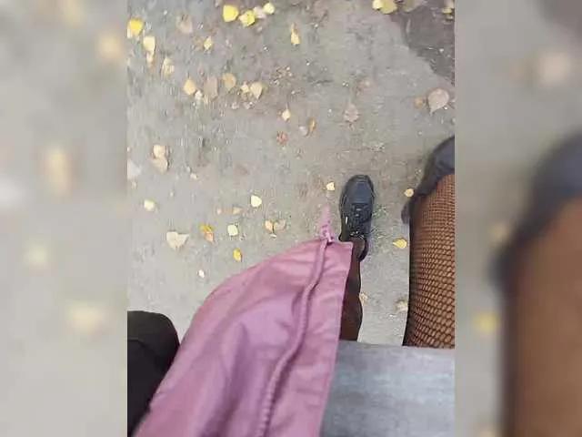 Offline relishsavor on BongaCams