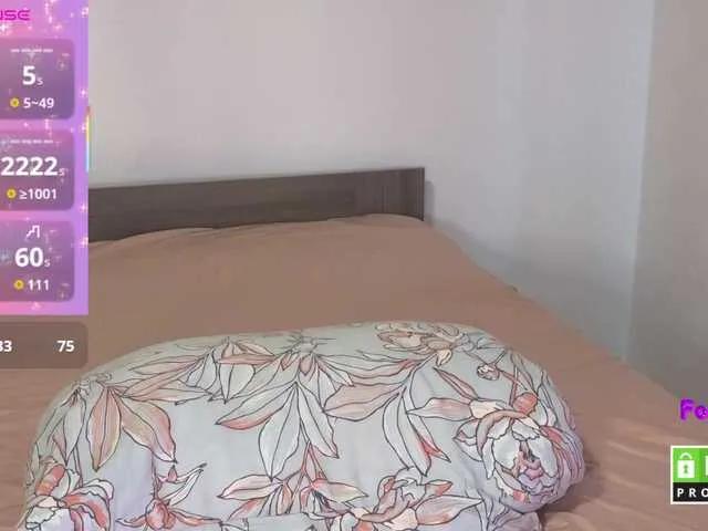 Offline Rosebelle1 on BongaCams