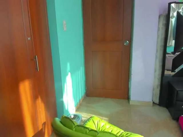 Offline Rouse1 on BongaCams