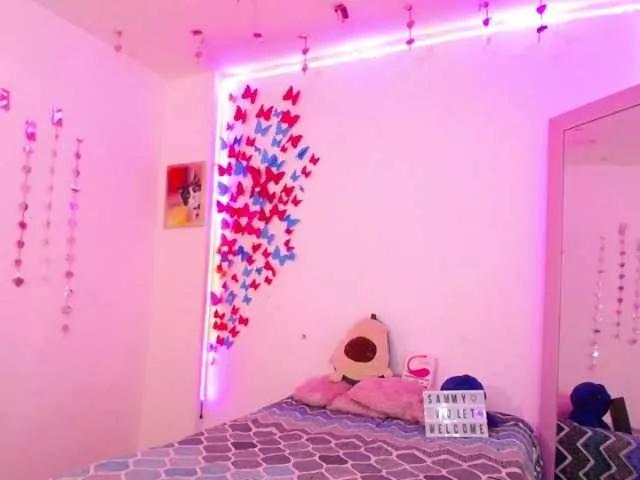 Offline Sammyviolet on BongaCams