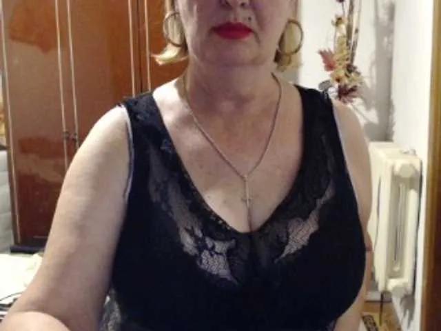 Offline secretfox on BongaCams