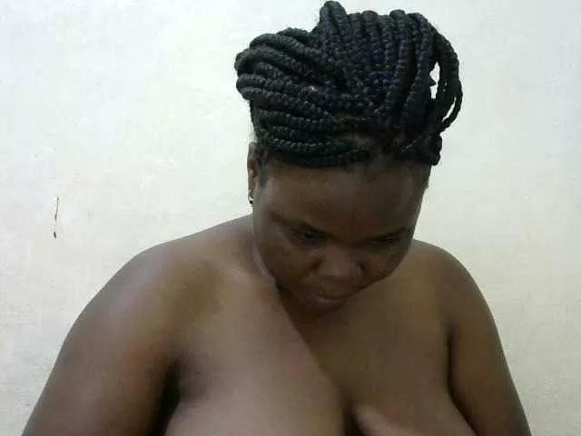 Offline Sexycandy2 on BongaCams