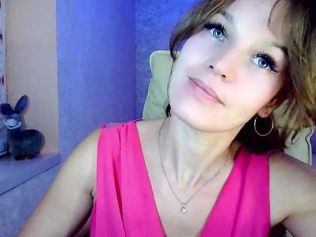 Offline smilesss on BongaCams