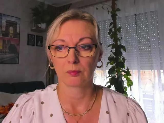 Freechat SoftVANESSA on BongaCams