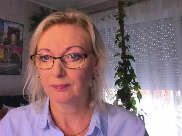 Freechat SoftVANESSA on BongaCams