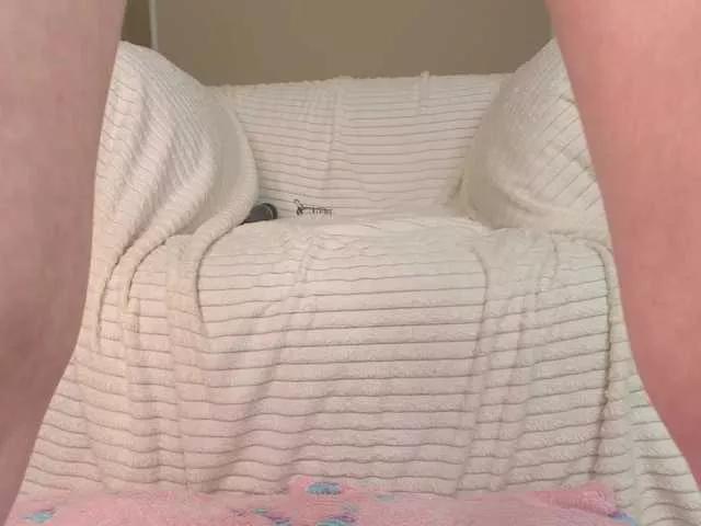 Freechat squikt on BongaCams