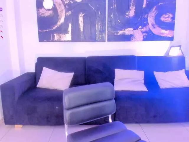 Offline TaraLawrence on BongaCams