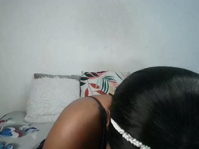 Offline Thickqueenxxx on BongaCams