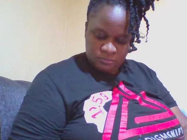 Offline Trapqueen1 on BongaCams