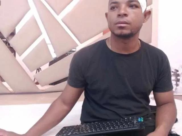 Offline tu-y-yo19 on BongaCams