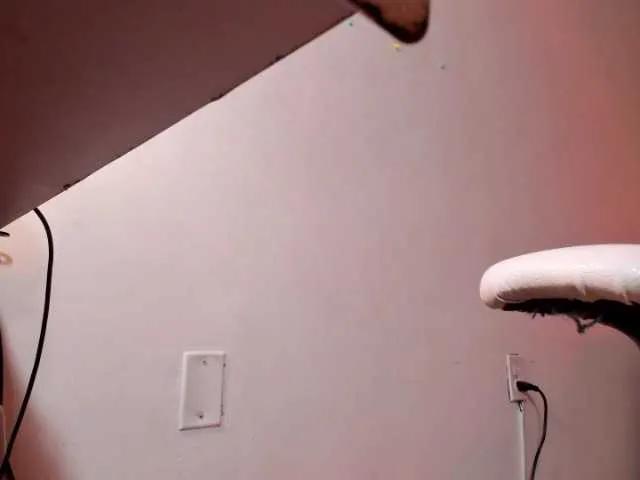 Offline Valentina-tiny on BongaCams