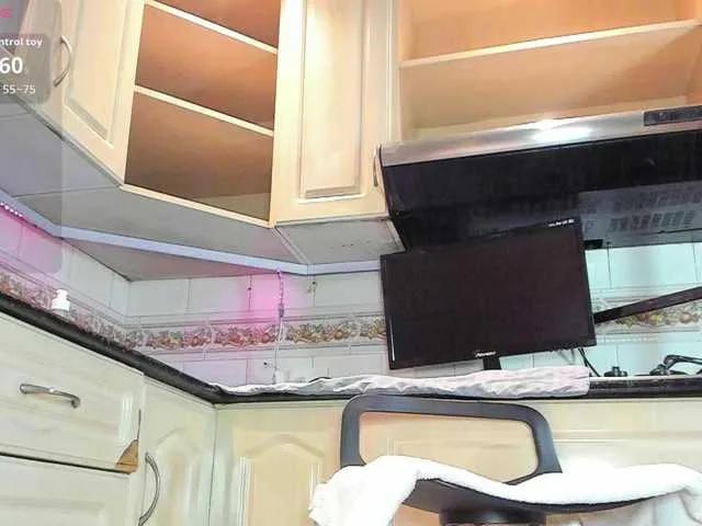 BongaCams VictoriaPowell is Freechat VictoriaPowell — I love flirting, exploring new fantasies, connecting with people who enjoy good vibes, sensuality and a little bit of madness...