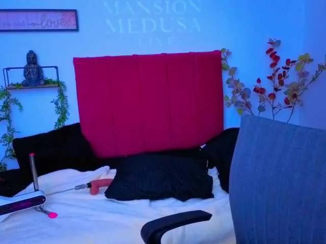 VioletaMedusa on BongaCams