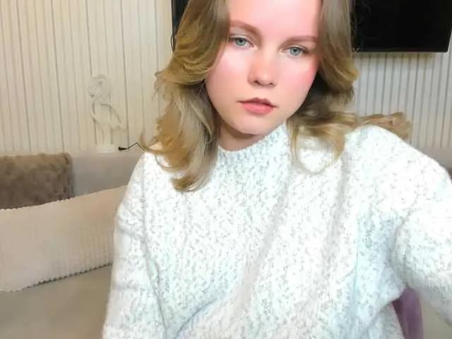 BongaCams WebSamkaa is Freechat WebSamkaa — Hmm..interesting question  I know for sure that I like eye contact I like to hear your moans and heavy breathing I love it when whisper in my ears I like to see your body when we play here and of course to see your sperm at the end