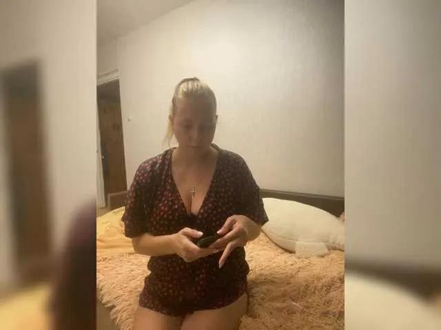 Offline Xyligana on BongaCams