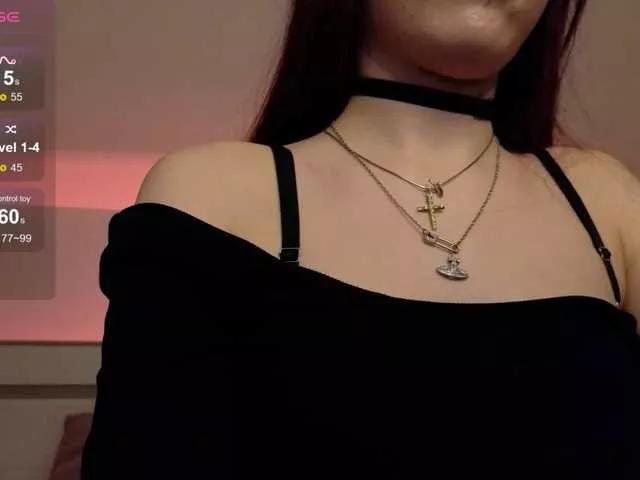 Offline YaS1min on BongaCams