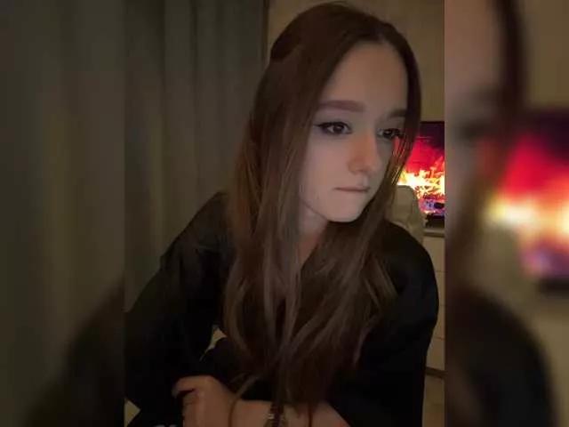 Offline ymnichka on BongaCams