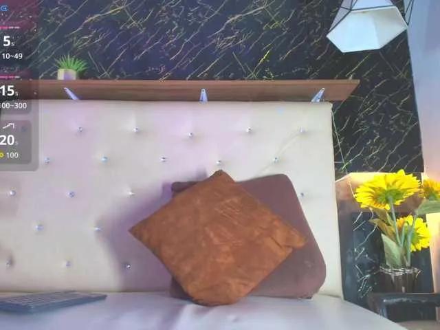 Offline zoe-johnson on BongaCams