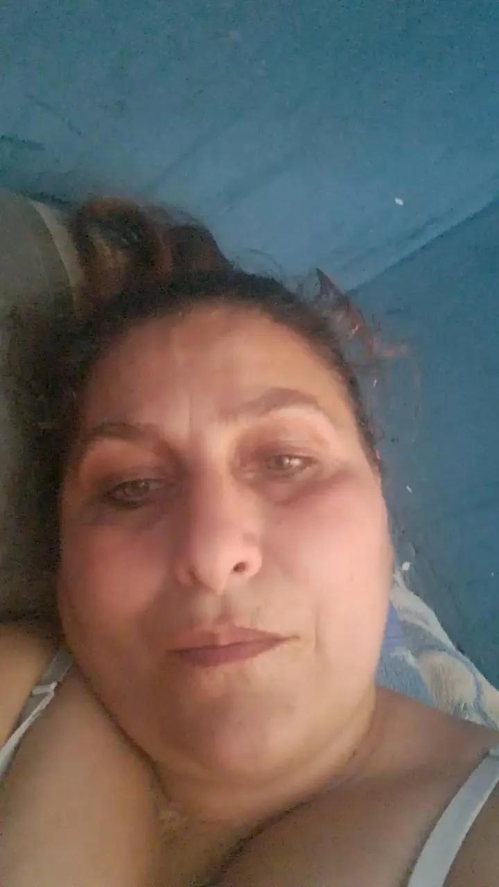 Offline 27287735044 on Cam4