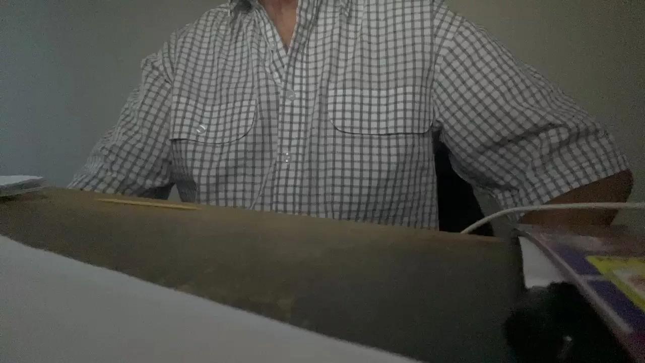 Offline 31helen on Cam4