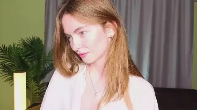 Offline AccaCritchlow on Cam4