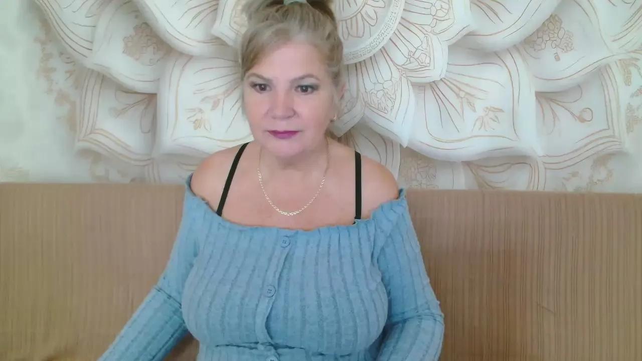 Offline Adama4love on Cam4