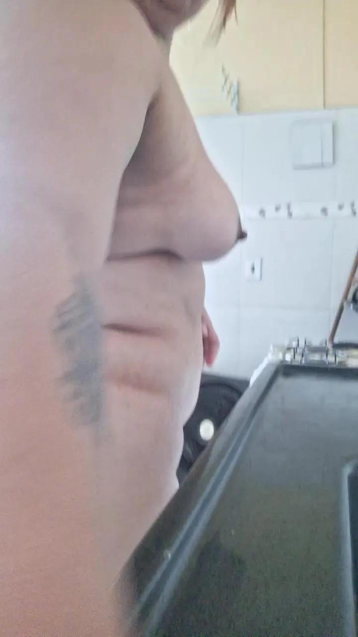 Offline adrianababby on Cam4