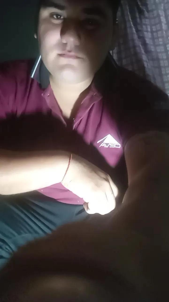 Offline Adritoledo on Cam4