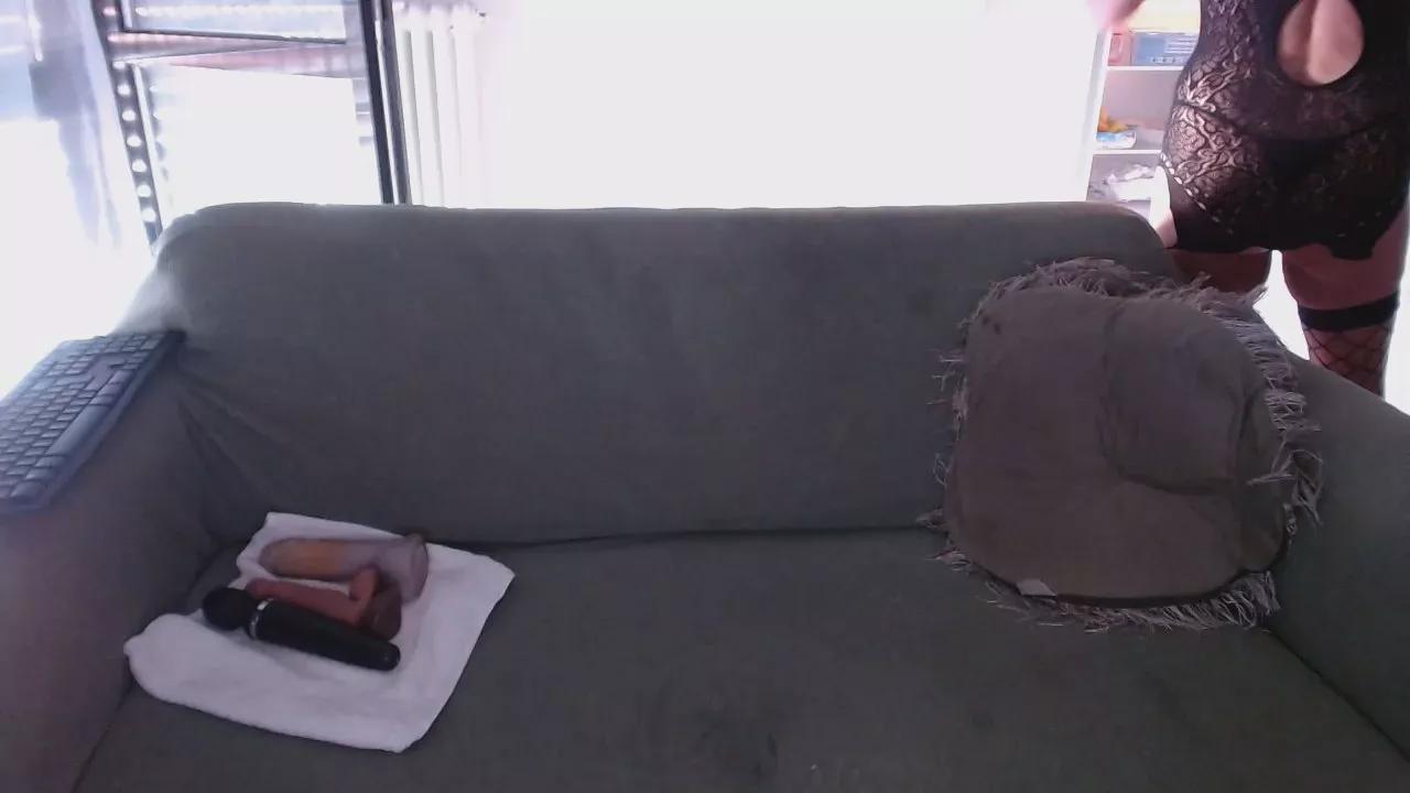 Offline Afrodite_1974 on Cam4