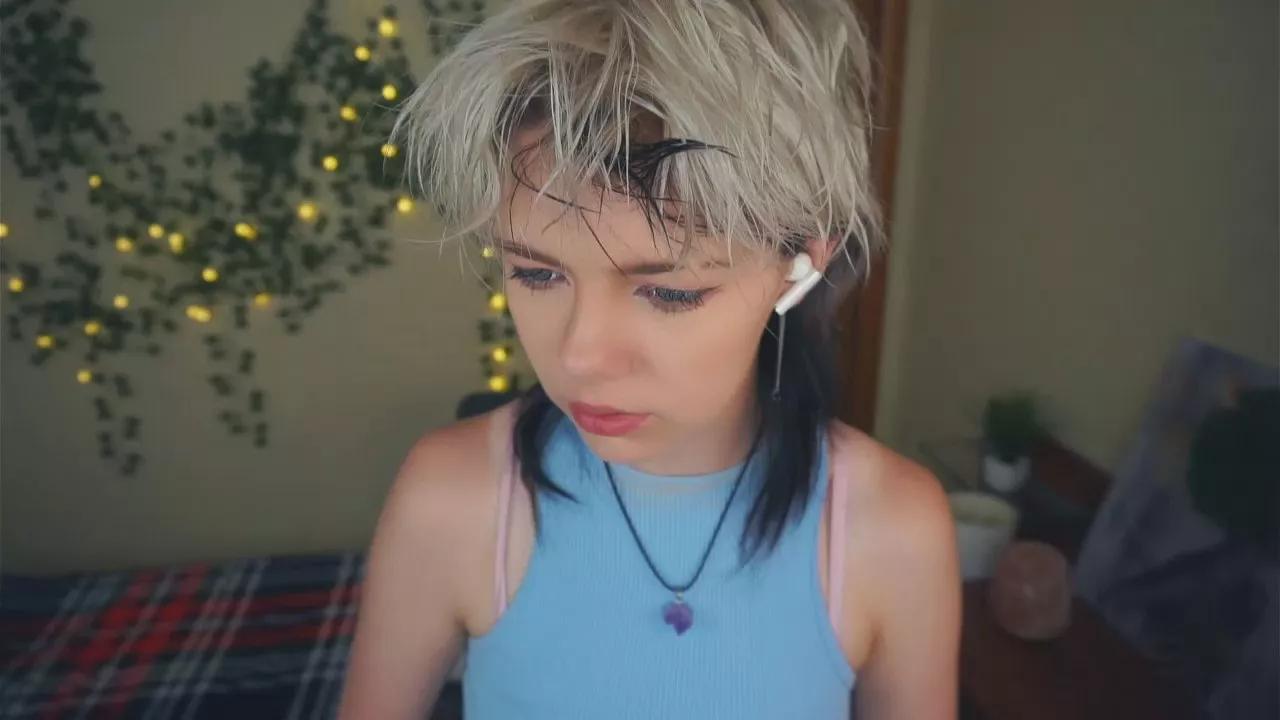 Freechat AftonFountain on Cam4