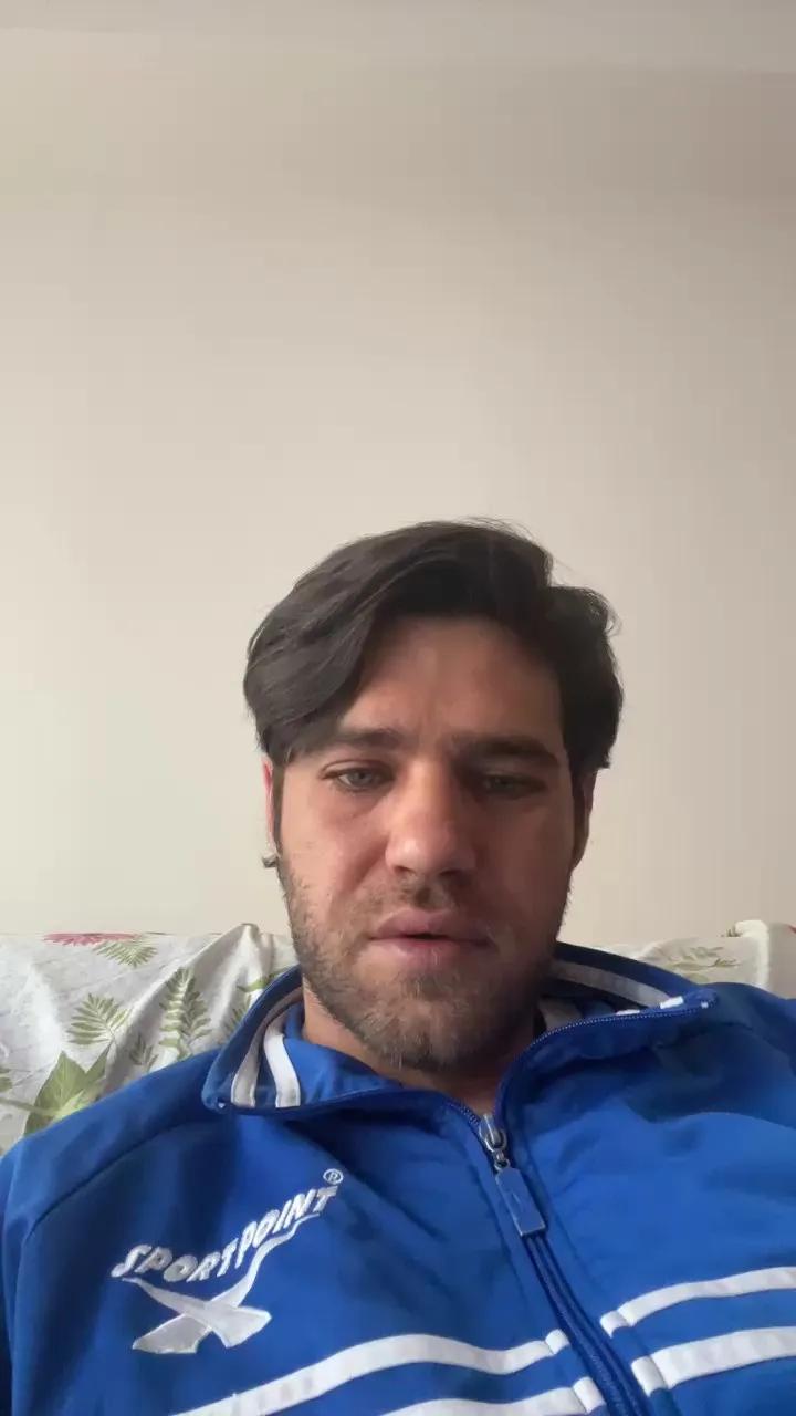 Offline Alain1989 on Cam4