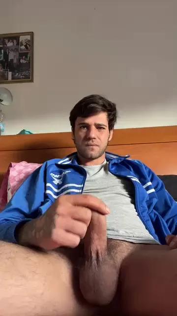 Offline Alain1989 on Cam4