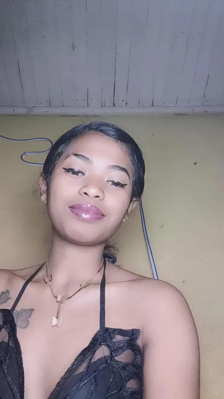 Offline alda41 on Cam4