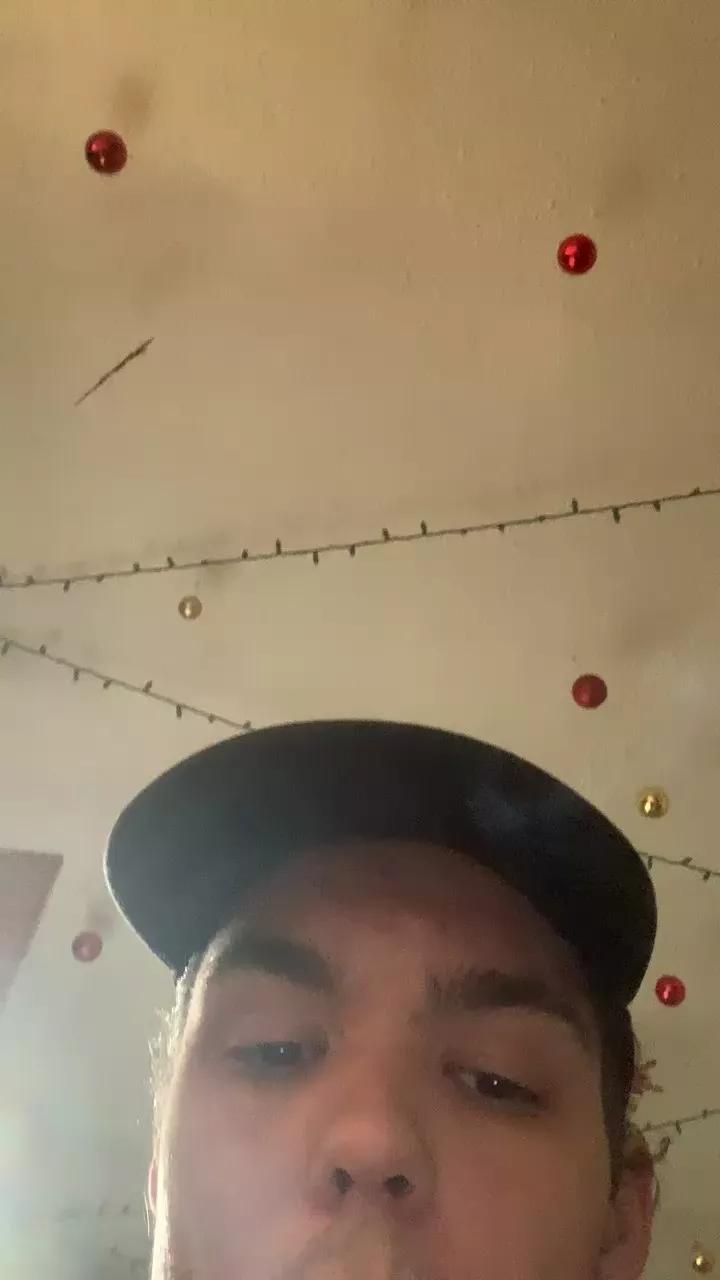 Offline alexandre69xxx on Cam4