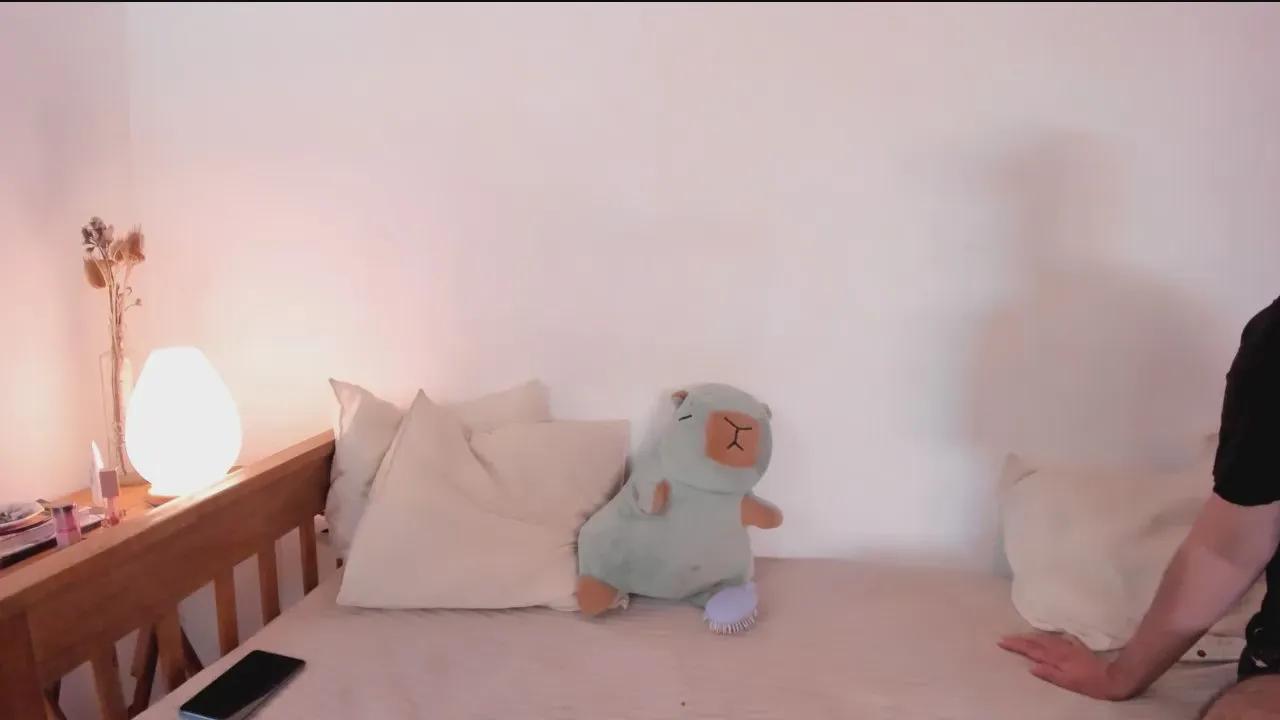 Offline AlisonCortese on Cam4