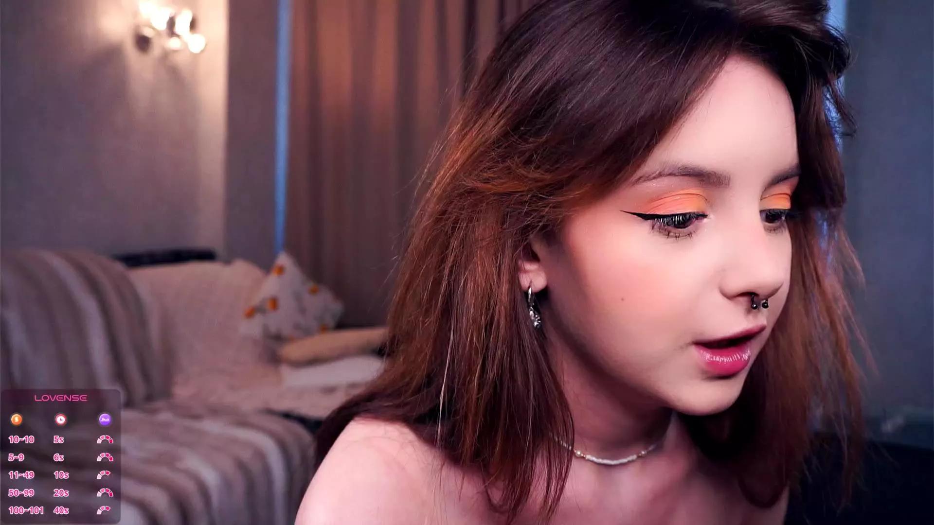 Offline AlodieCoey on Cam4