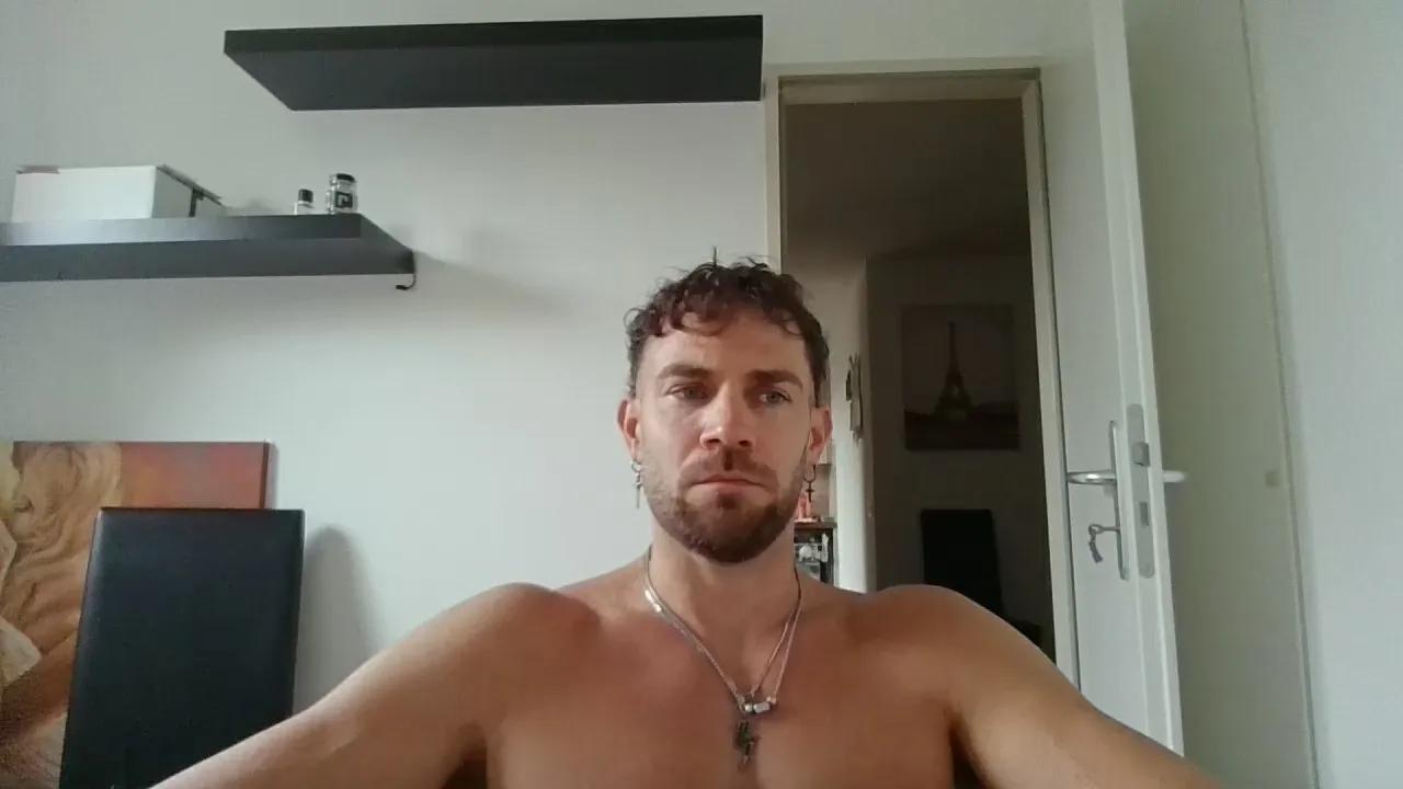 Offline ALPHA_HUNK on Cam4