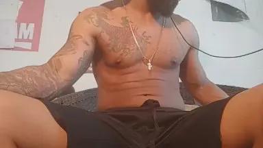 Offline alpha_john28 on Cam4