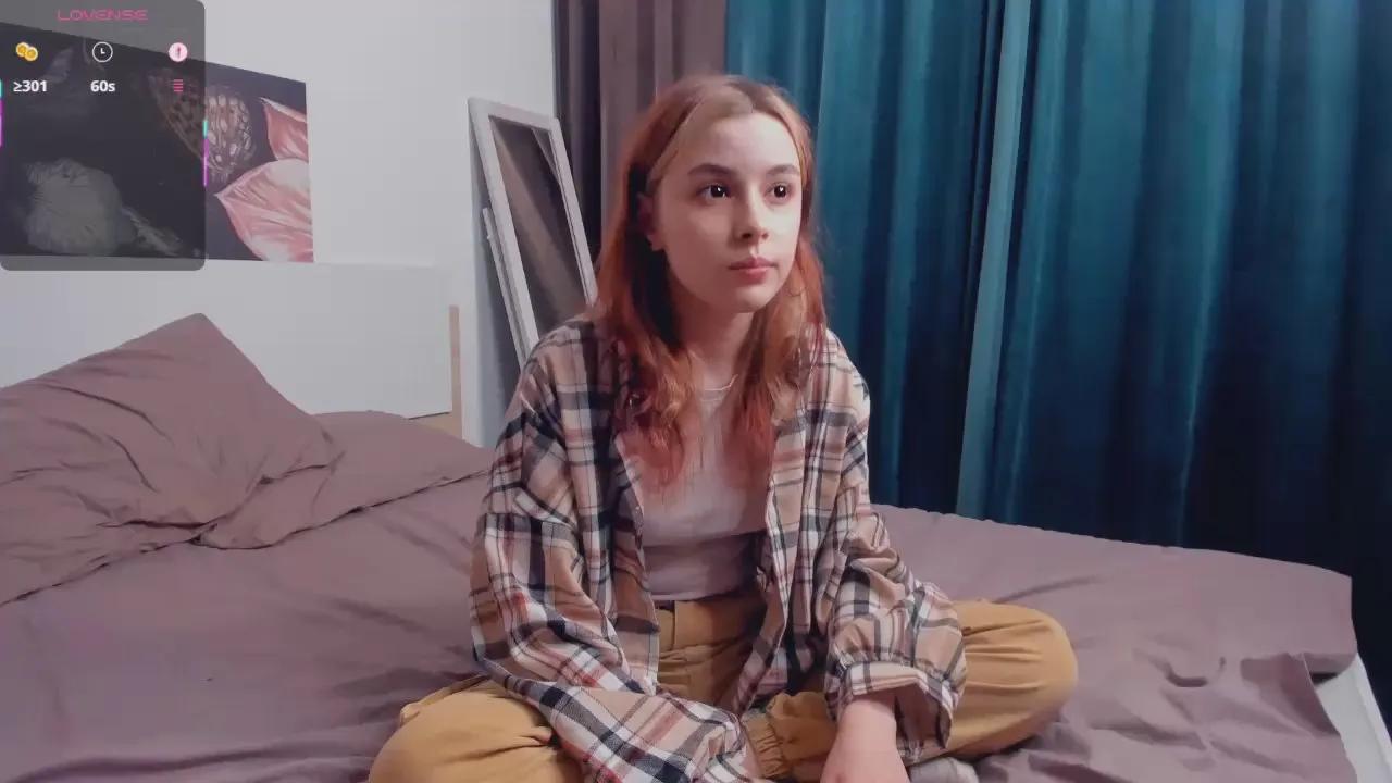 Freechat AmieeVarrato on Cam4