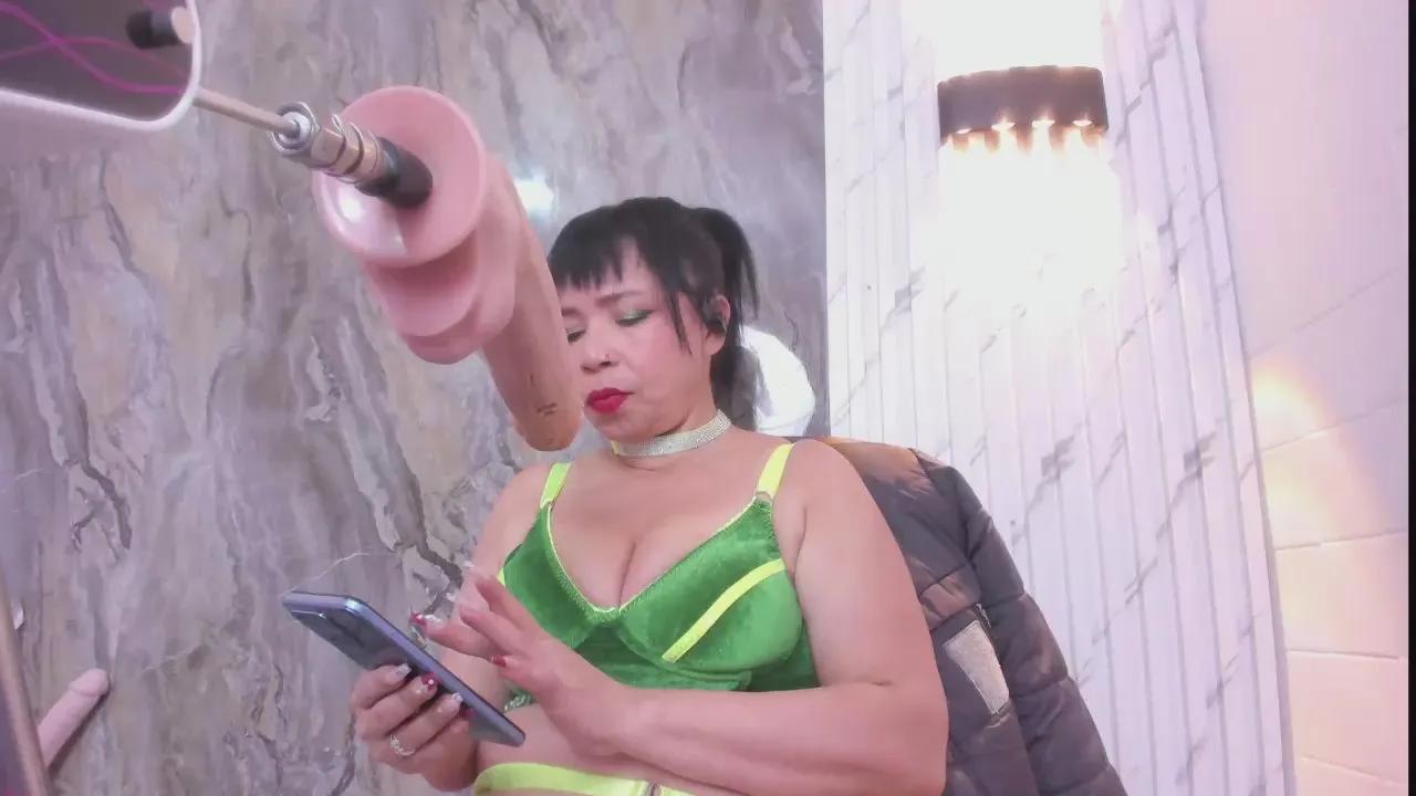 Offline annie_wigg on Cam4