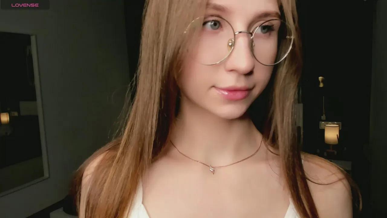 Offline AnnisBride on Cam4