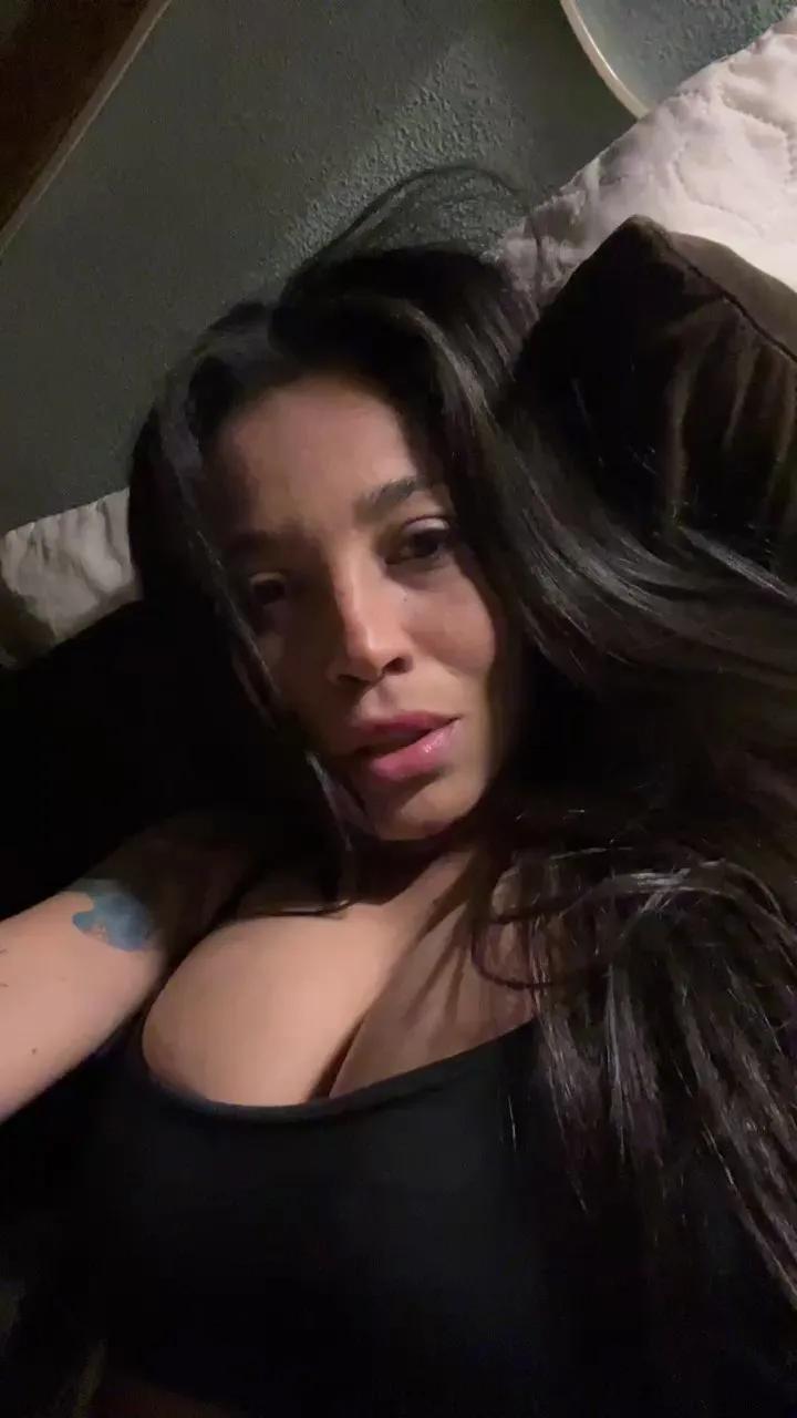 Offline anouk5 on Cam4