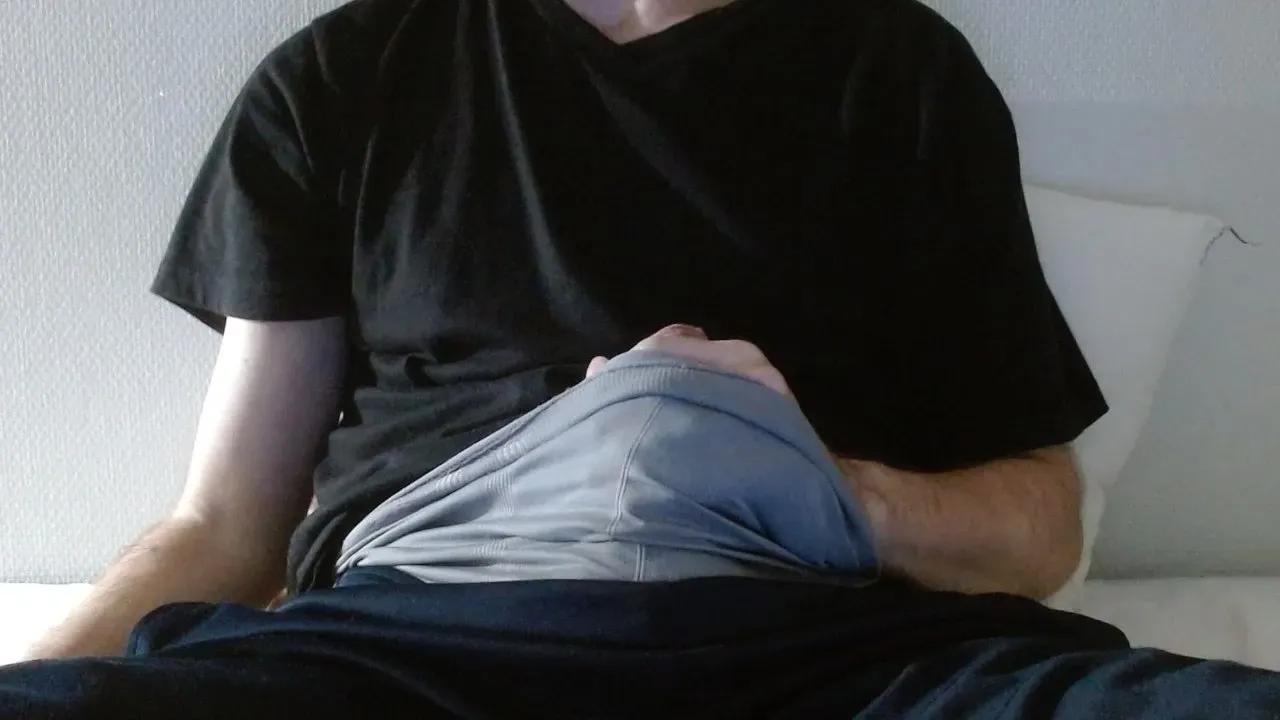 Offline arekusan on Cam4