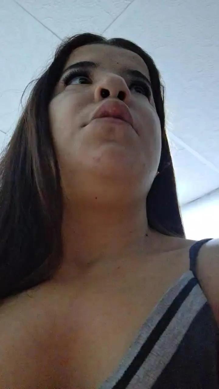 Offline Ashly_dirty1 on Cam4